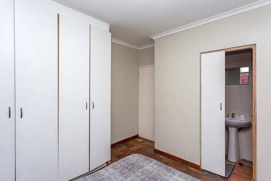 2 Bedroom Property for Sale in Parklands Western Cape